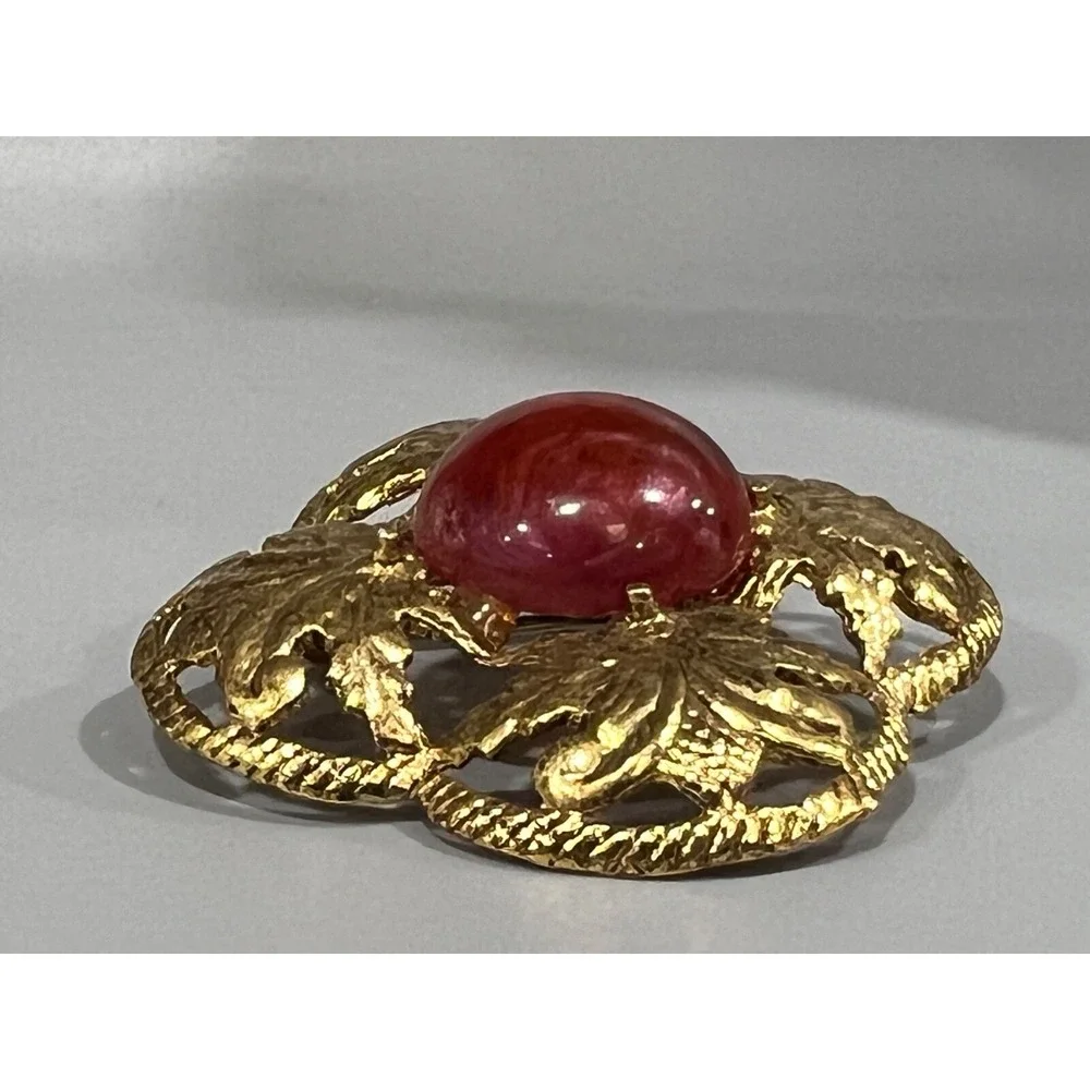 Vintage Leaf Pin Brooch  with Red‎ Cabochon